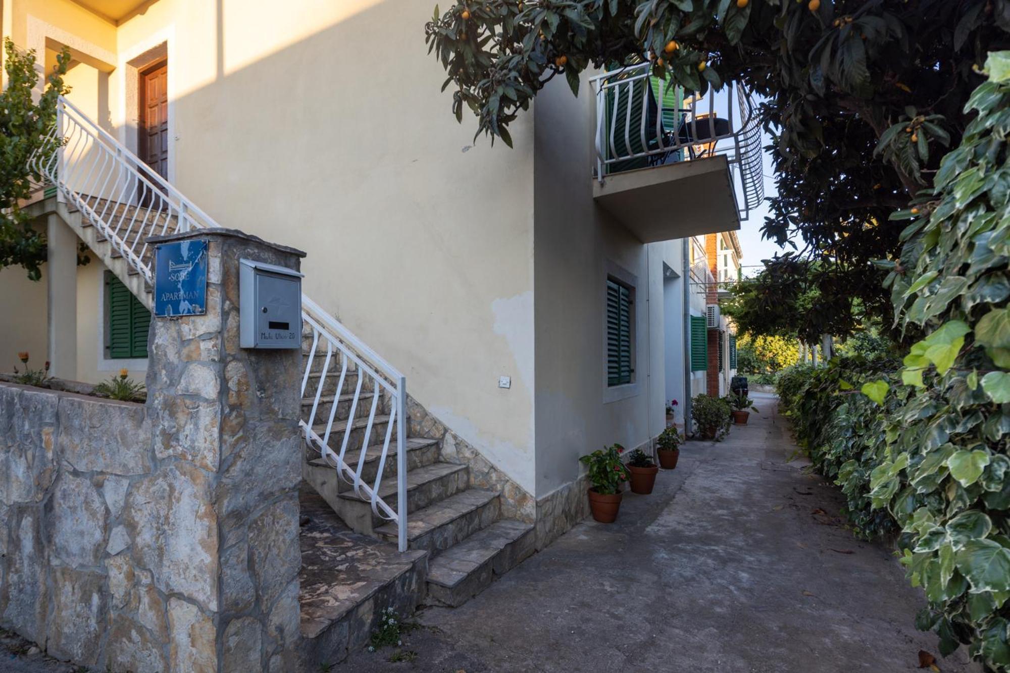 Apartments Gaja Green Ap Sveti Filip i Jakov Exterior foto